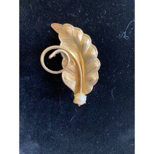Vintage Gold Leaf Brooch Faux Pearl Accent Mid Century Costume Jewelry Pin